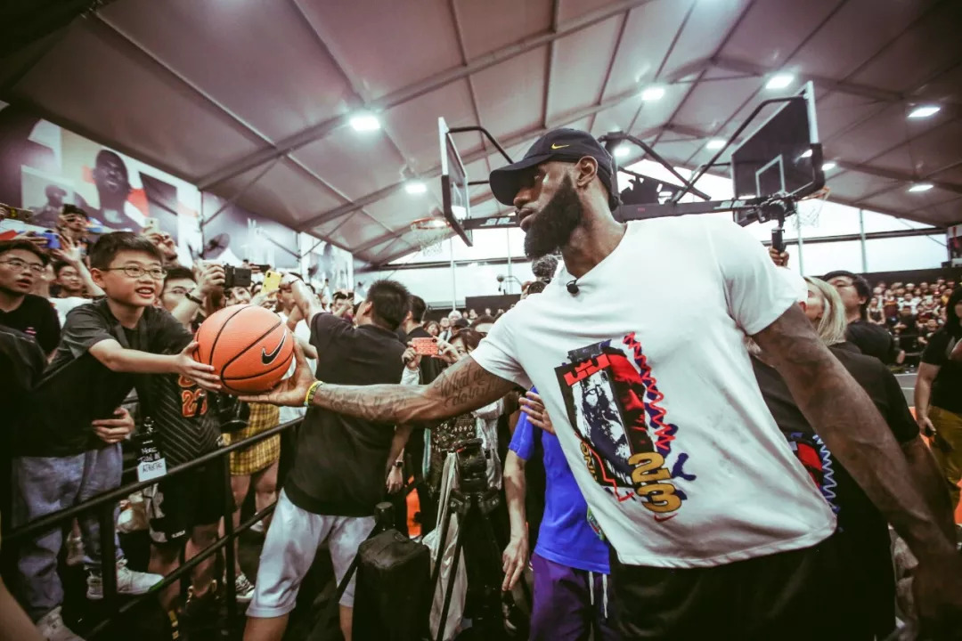 马特拉齐：意大利这样强大的球队理应以进世界杯决赛圈为目标（马特拉齐：以意大利的实力，目标就该是晋级世界杯正赛）