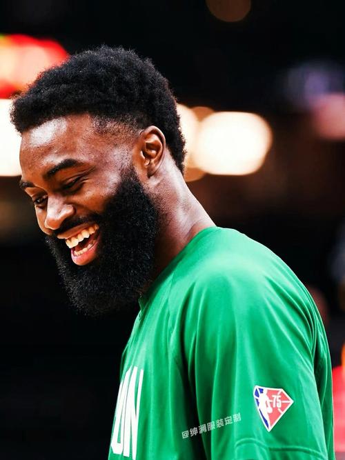 球队连胜势头延续，积分榜争夺愈发激烈（连胜势头不减，积分榜竞争愈加白热化）