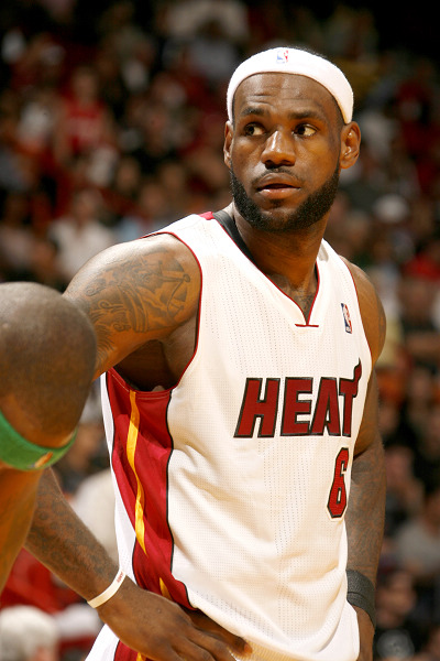 莫雷托：罗马正与曼奇尼谈续约，预计续到2030或2031年（莫雷托称罗马正与曼奇尼洽谈续约，合同预计延至2030或2031年）