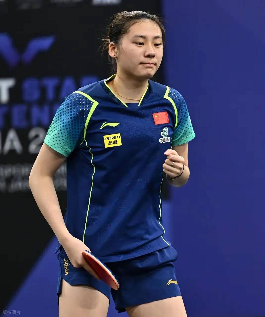 正式进行裁 正式进行裁